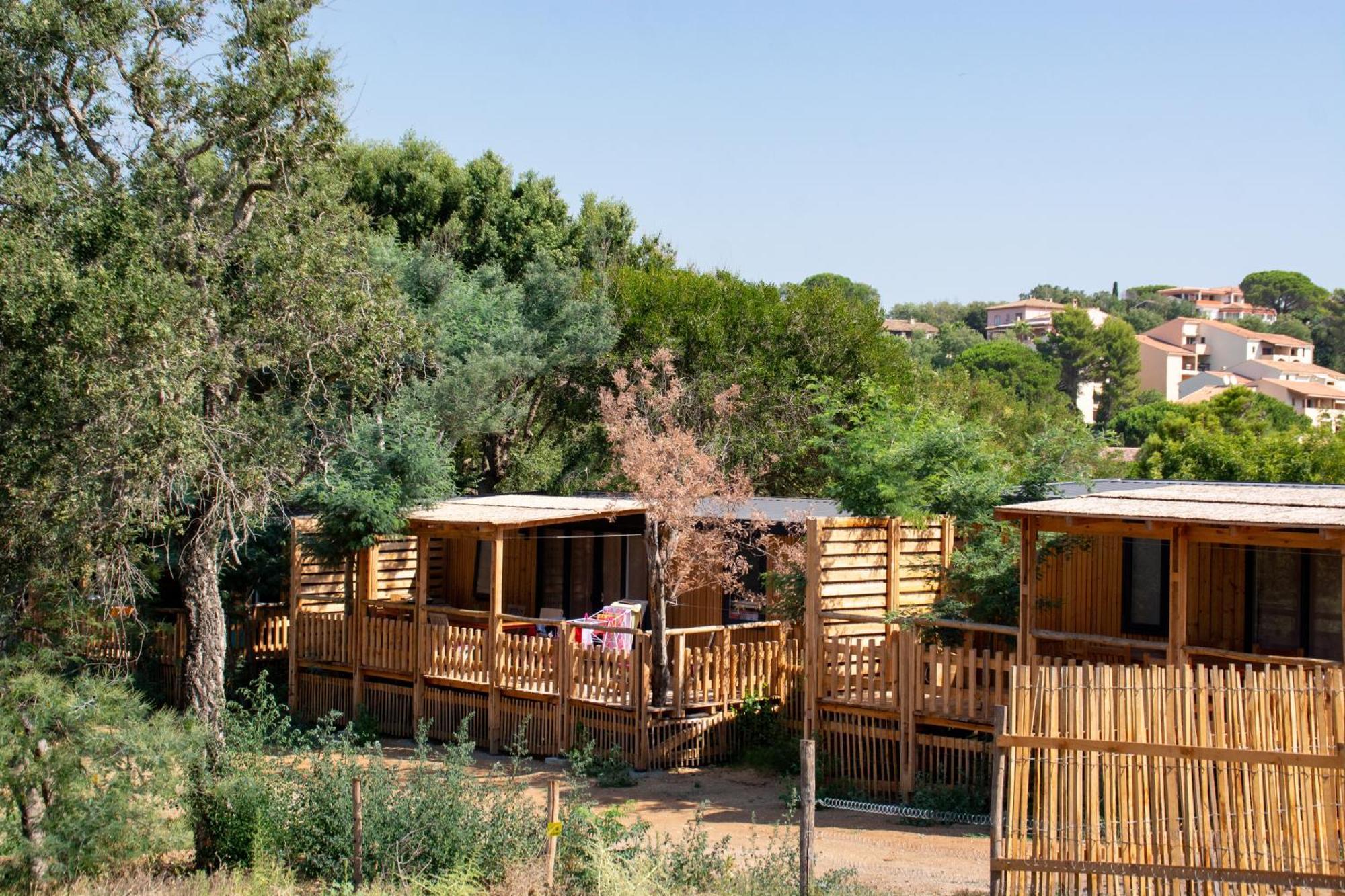 לס איסאמברה Au Paradis Des Campeurs מראה חיצוני תמונה